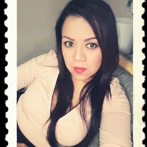 Meet your Posher, Adriana